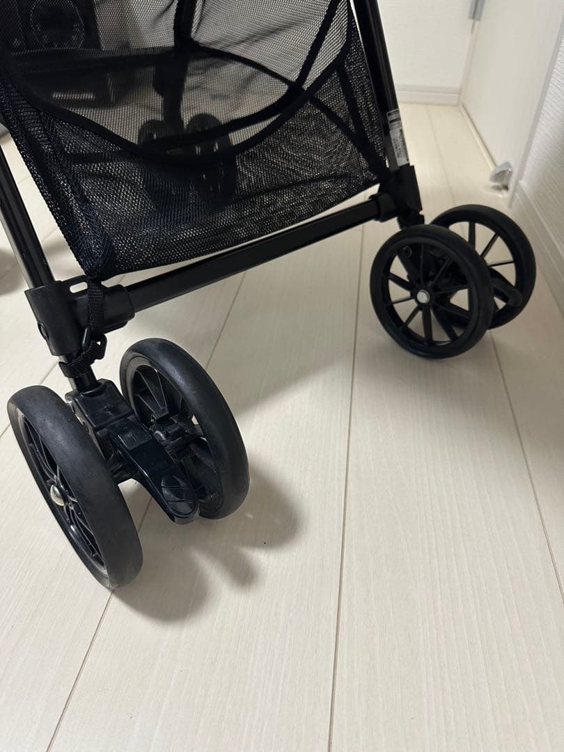 【Combi コンビ】ベビーカー スゴカルハンディ エッグショック グレー