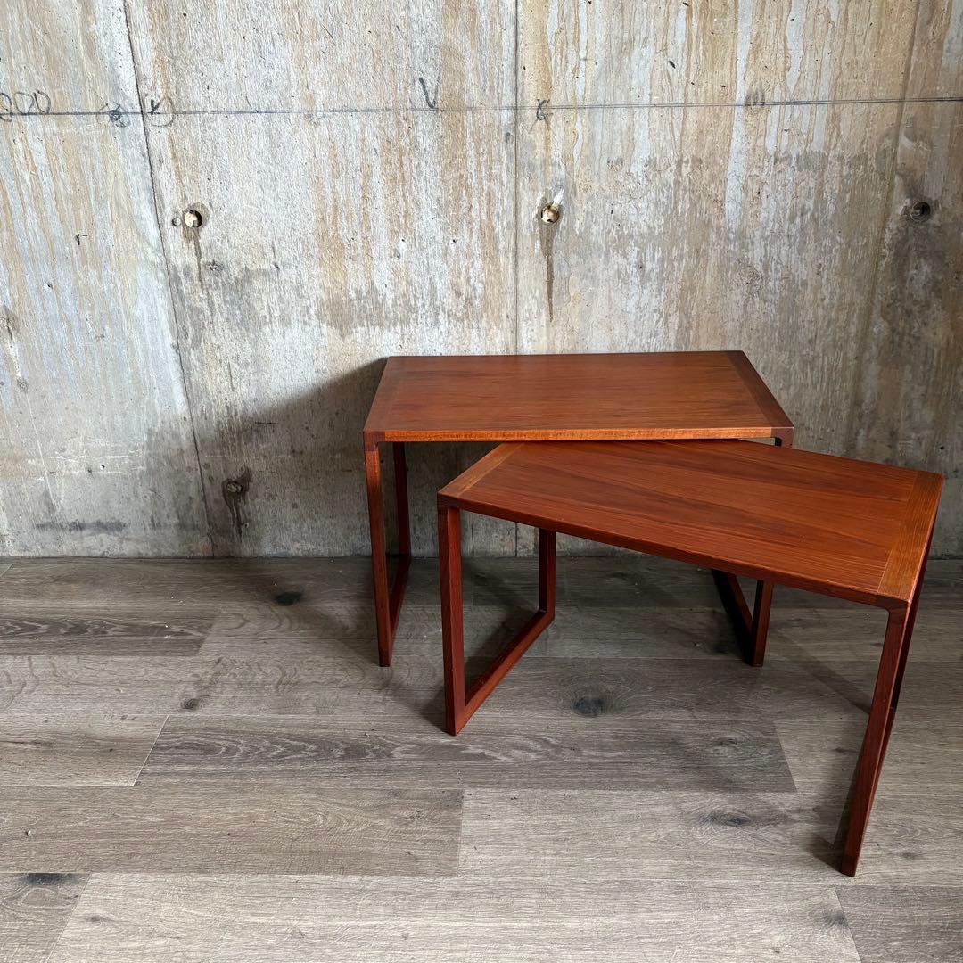 ヴィンテージ チーク材　無垢材　ネストテーブル　オイルフィニッシュ