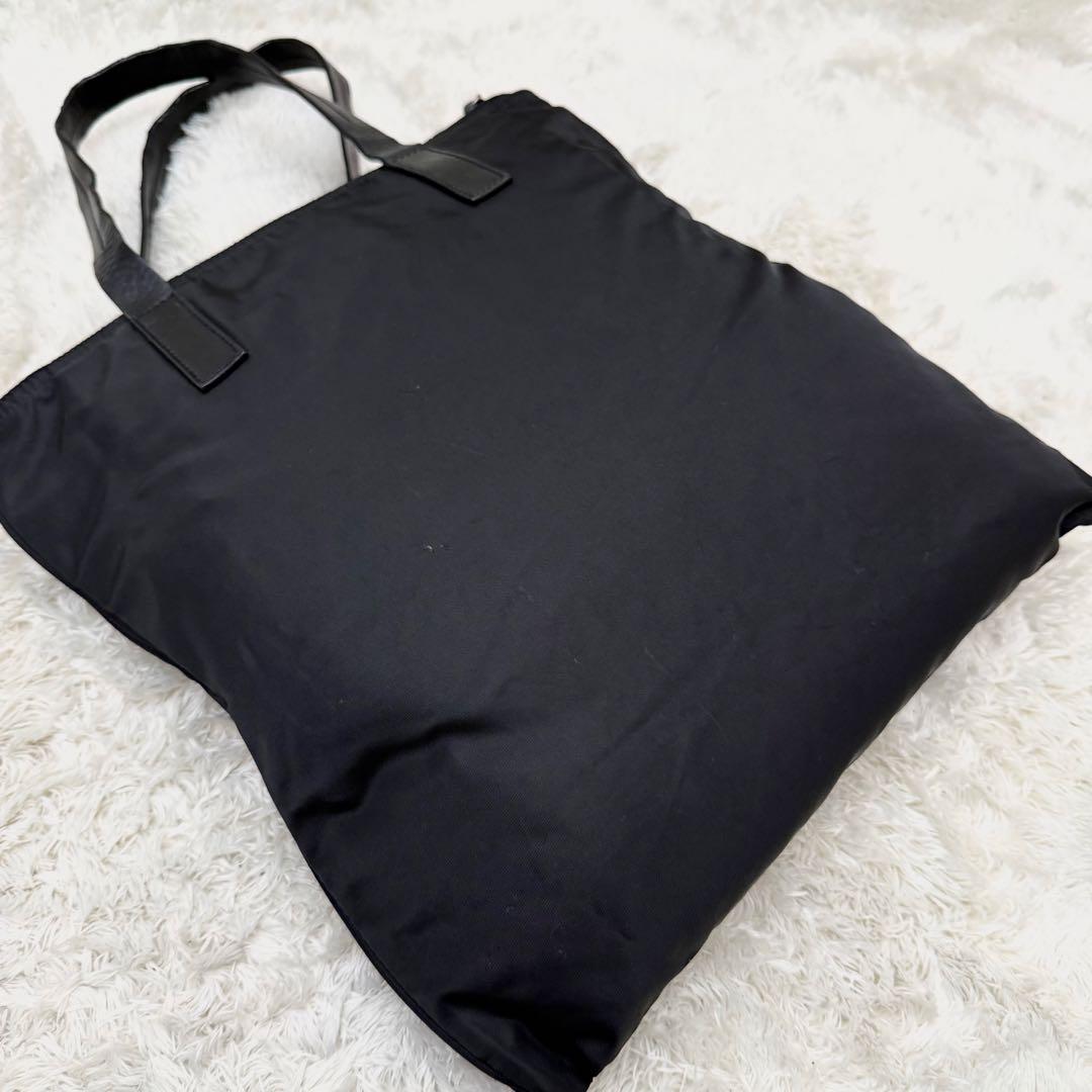 PRADAプラダ 三角ロゴ レザー トートバッグ 大容量 A4 黒 ナイロン