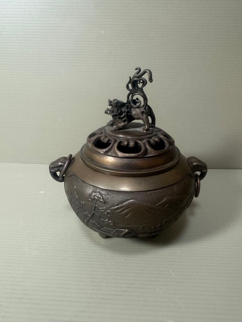 2078  銅製　鋳銅香炉　三足　獅子