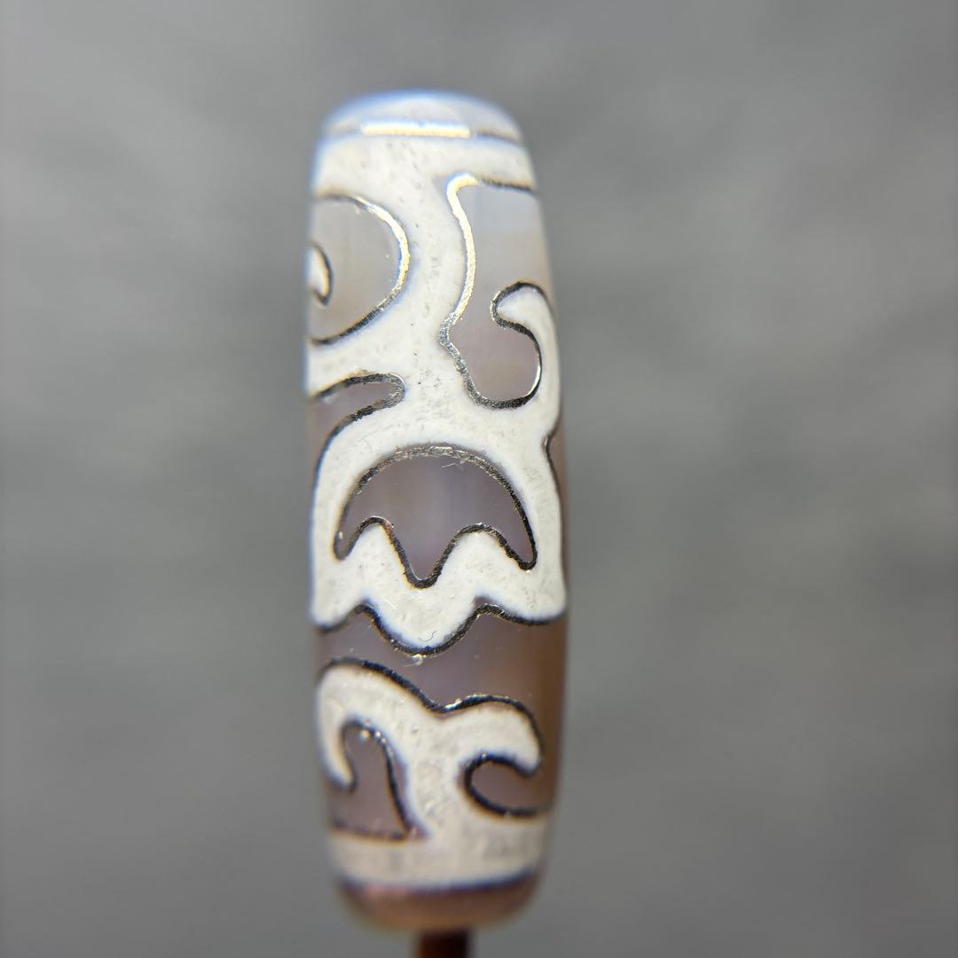 瑪瑙　銀線水蓮花天珠　11-199