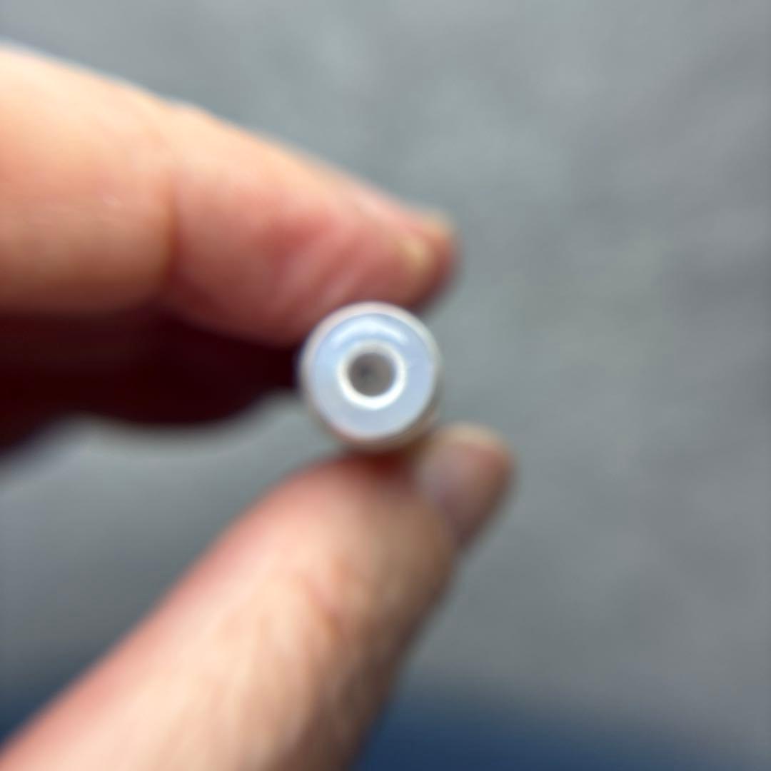 瑪瑙　銀線水蓮花天珠　11-199