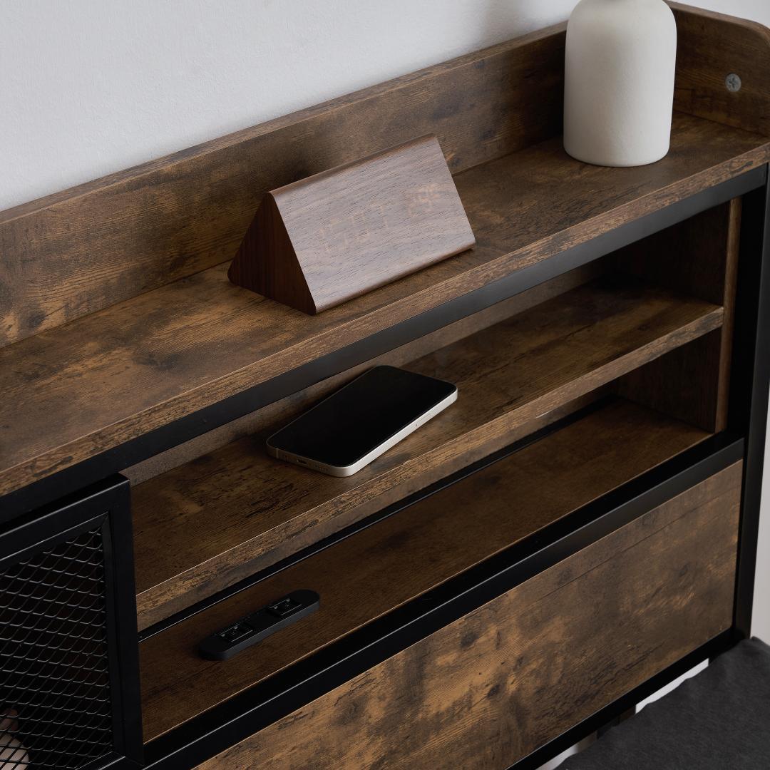 超人気！SD ベッドフレームセミダブルベッド パコンセント付きBlack