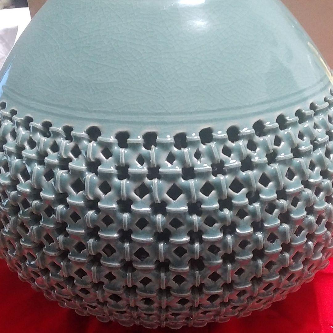 骨董・青磁の飾り壺