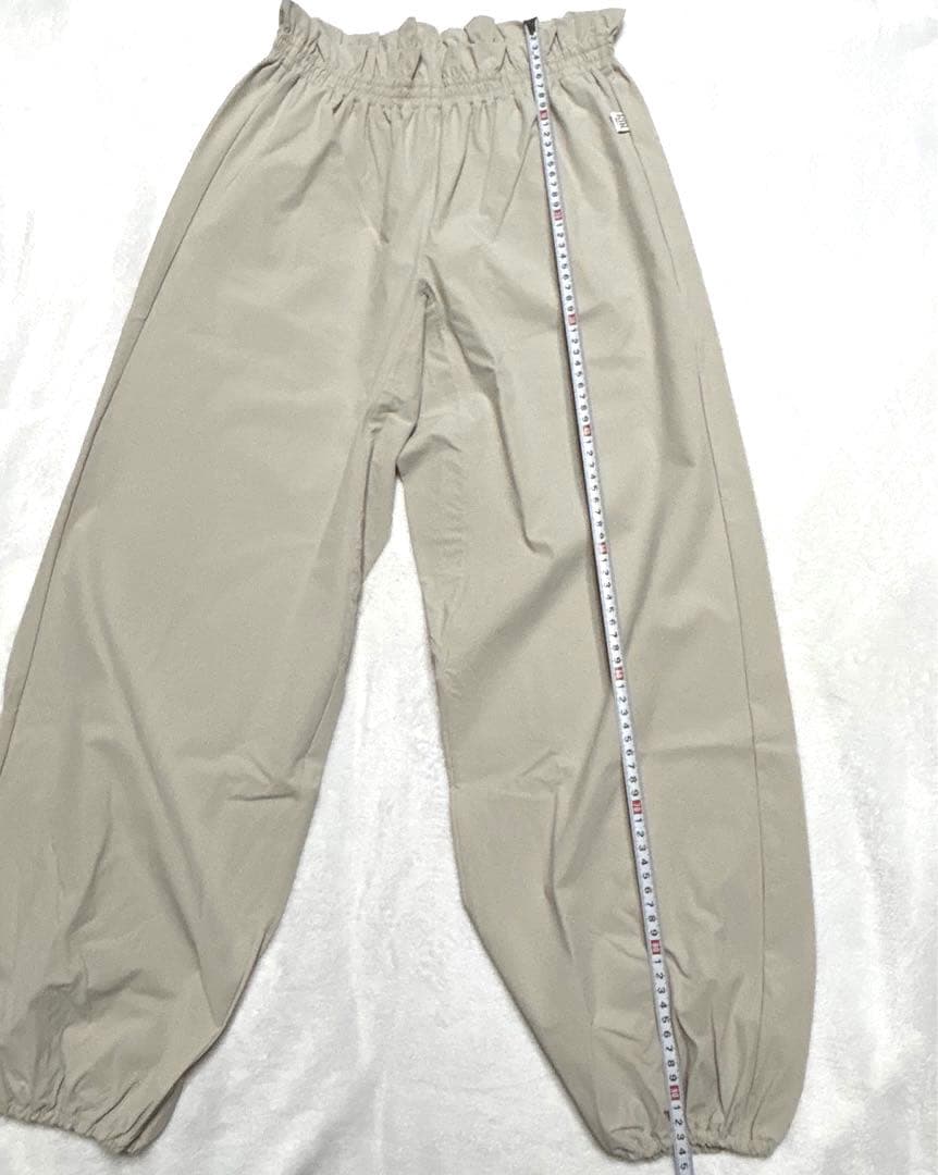 グレー　サウナパンツ　リチューン　バレエ　stina