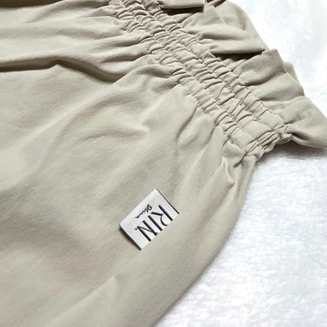 グレー　サウナパンツ　リチューン　バレエ　stina