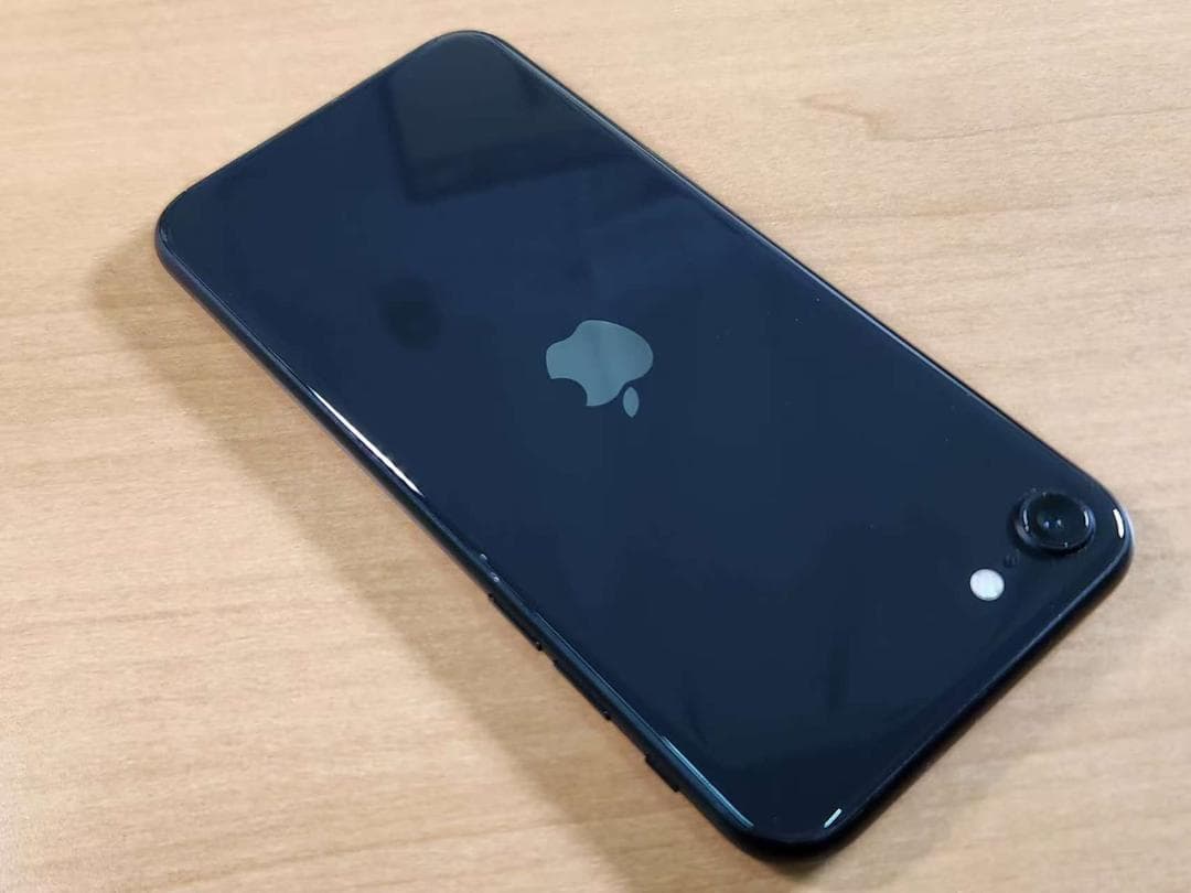 020900G iPhone SE A2296 第2世代 64GB