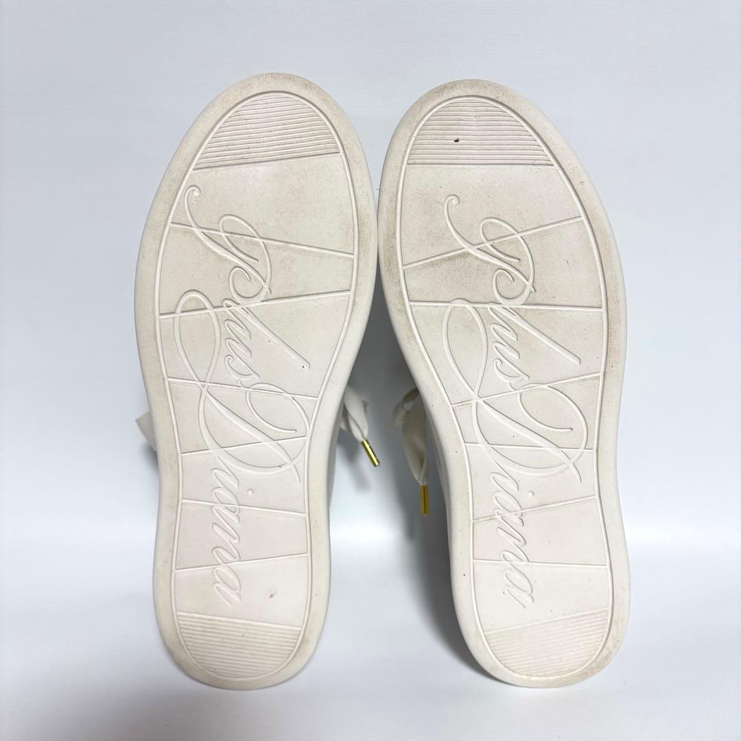 ＋diana プラスダイアナ パールビジュー付きリボンスニーカー ホワイト 白