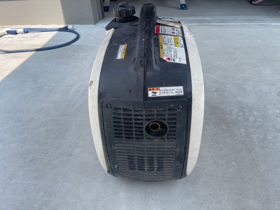 特価‼️ YANMAR 4600S ポータブル発電機　1.6