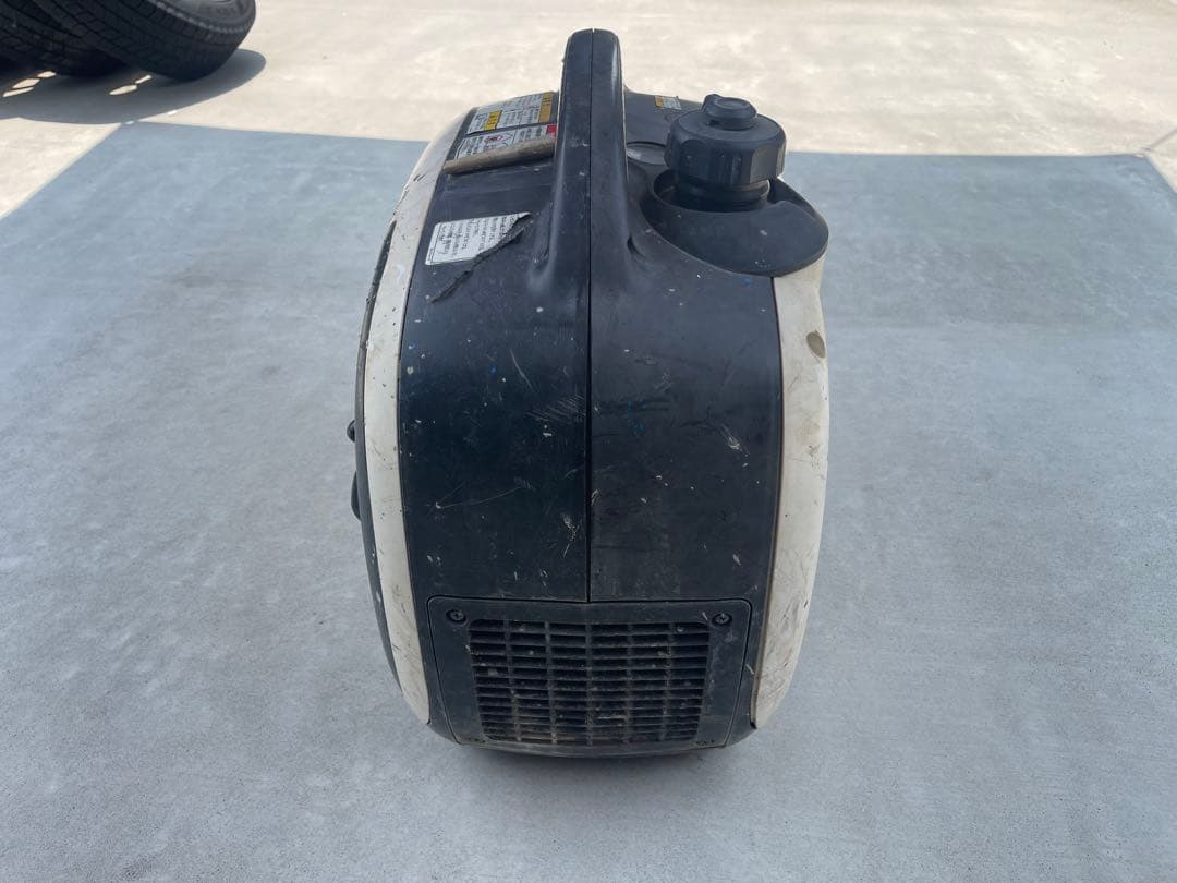 特価‼️ YANMAR 4600S ポータブル発電機　1.6