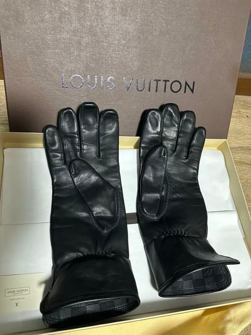 LOUIS VUITTON ブラック 手袋 M