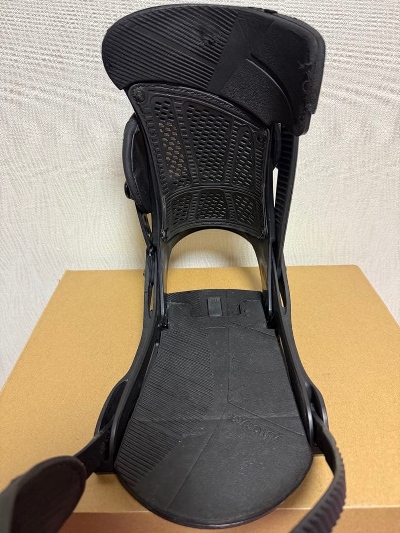 BURTON MALAVITA WING Mサイズ Re:Flex 4×4