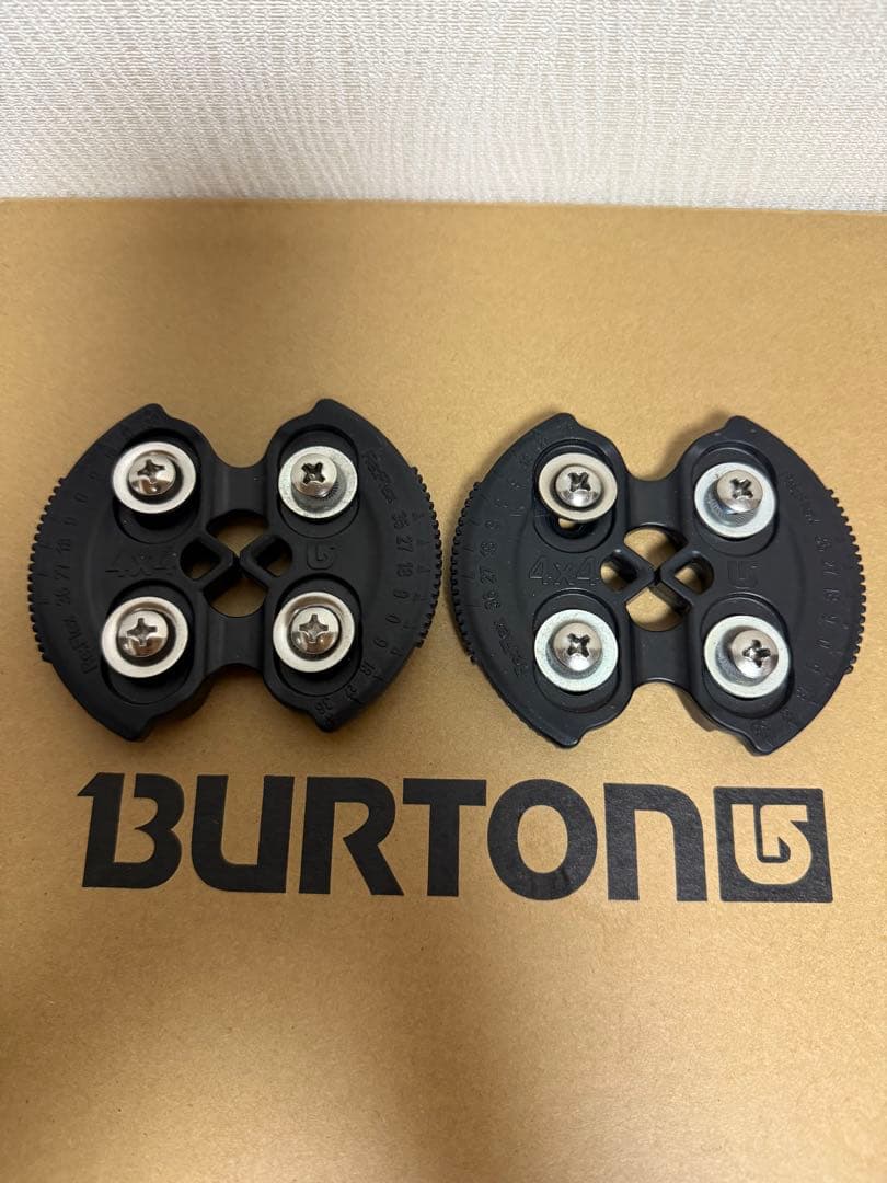 BURTON MALAVITA WING Mサイズ Re:Flex 4×4