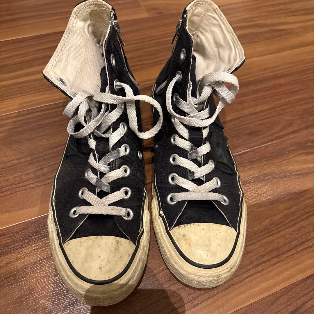 L.G.B. ジッパー付き黒ハイカットスニーカー