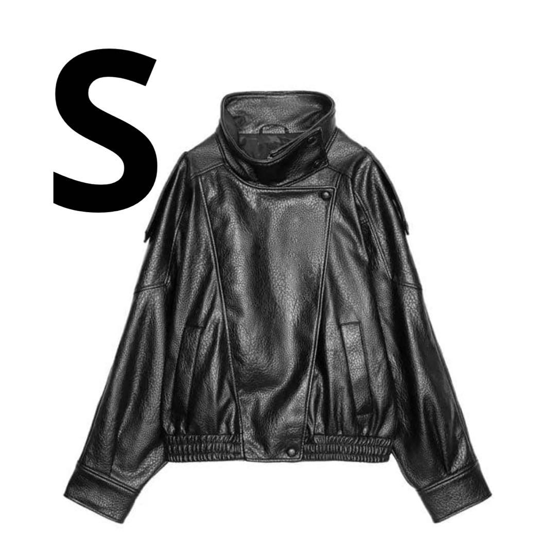 a*様 ZARA フェイクレザージャケット