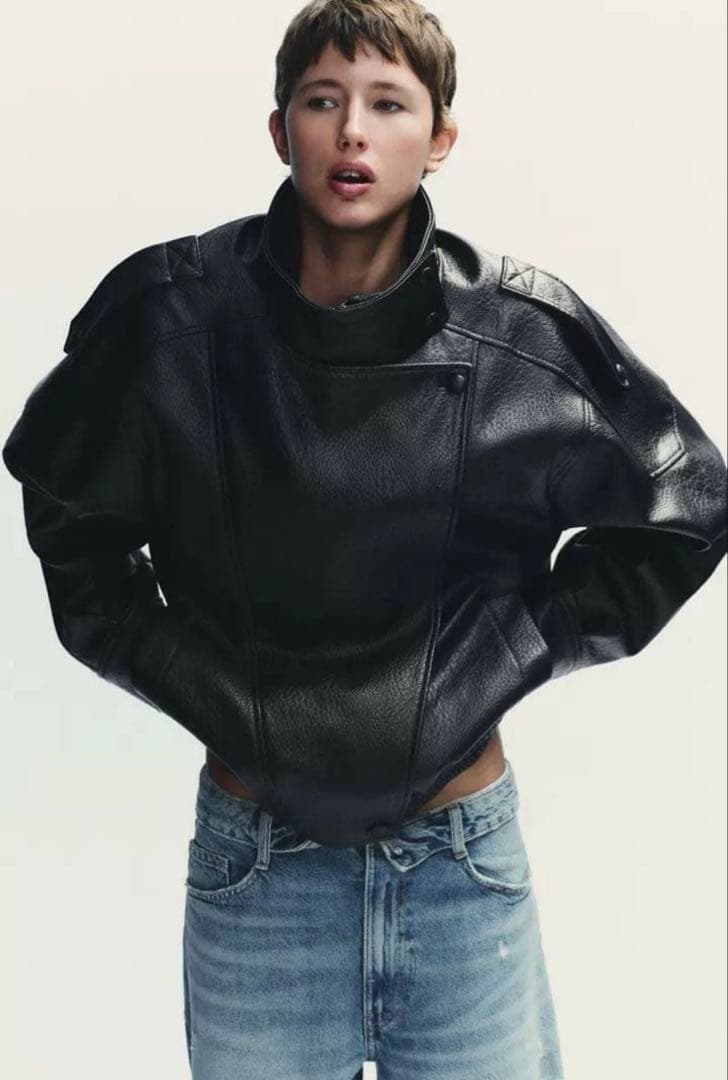 a*様 ZARA フェイクレザージャケット