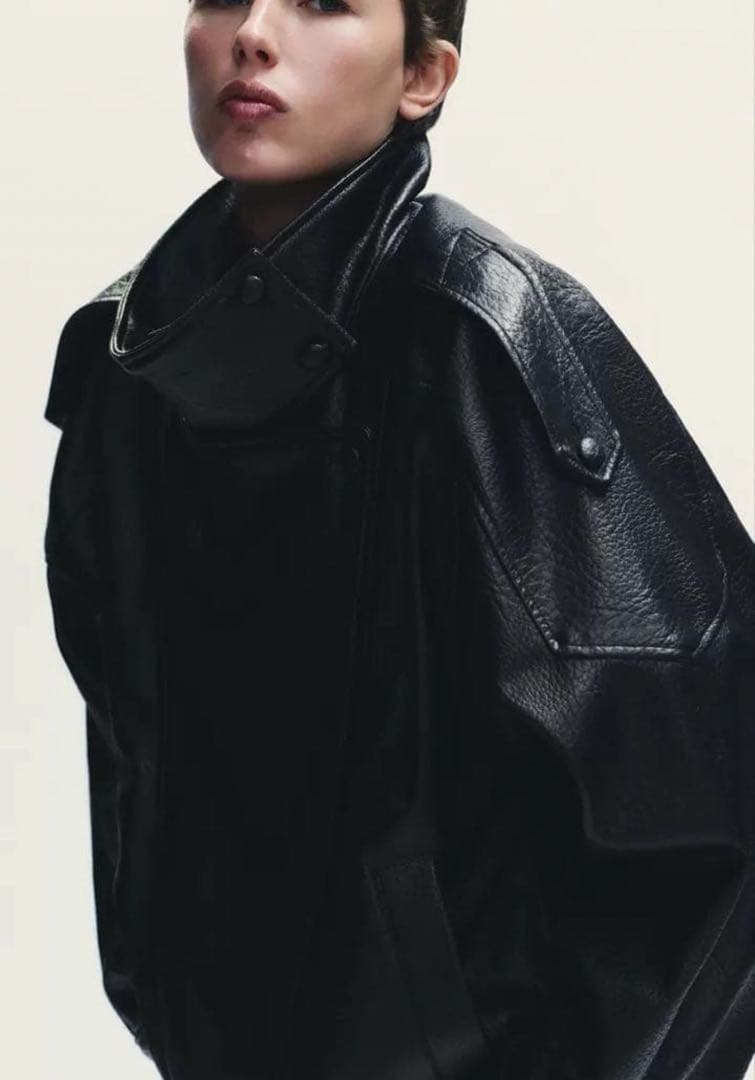 a*様 ZARA フェイクレザージャケット