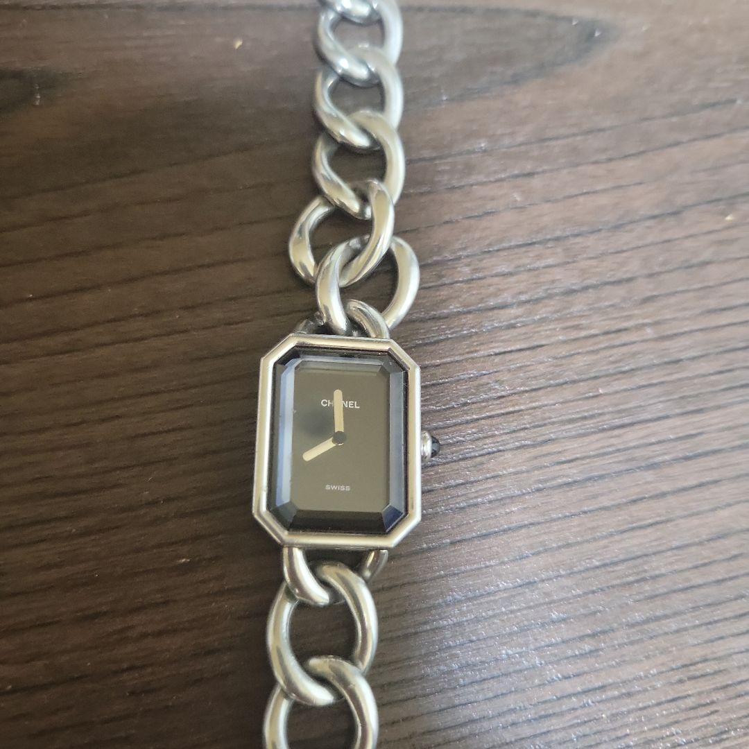 CHANEL アナログ腕時計 シルバー