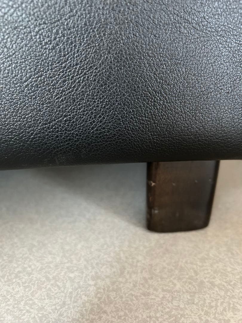 国産合成皮革黒 オットマン