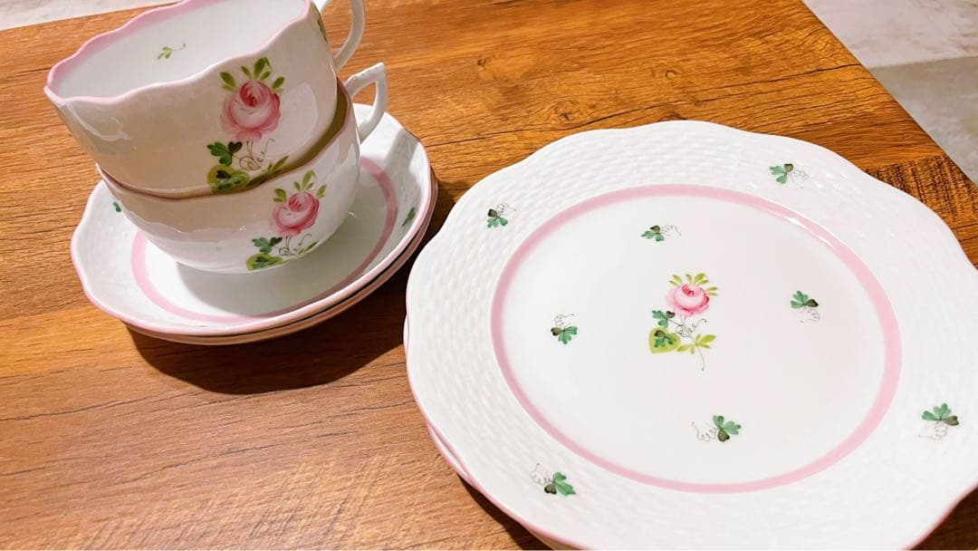 ヘレンド　ウィーンの薔薇　ピンク　2客2枚　2組セット