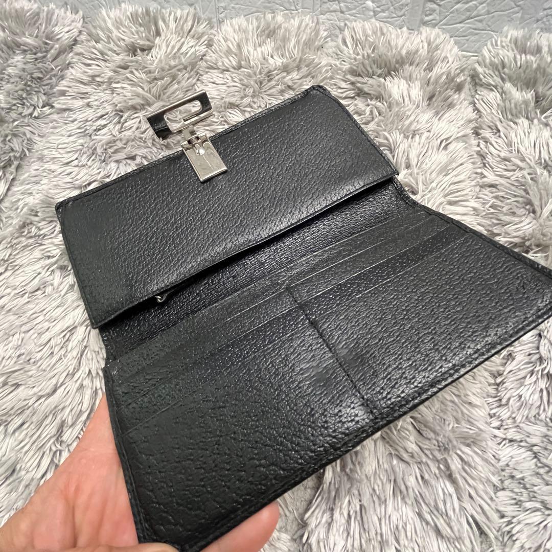 GUCCI 長財布　ロゴフラップ　シルバー金具　本革　メンズ　ブラック