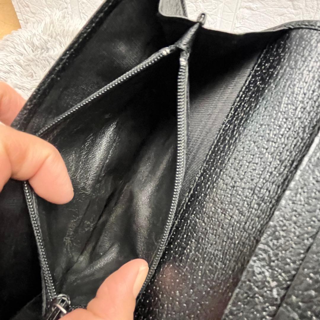 GUCCI 長財布　ロゴフラップ　シルバー金具　本革　メンズ　ブラック