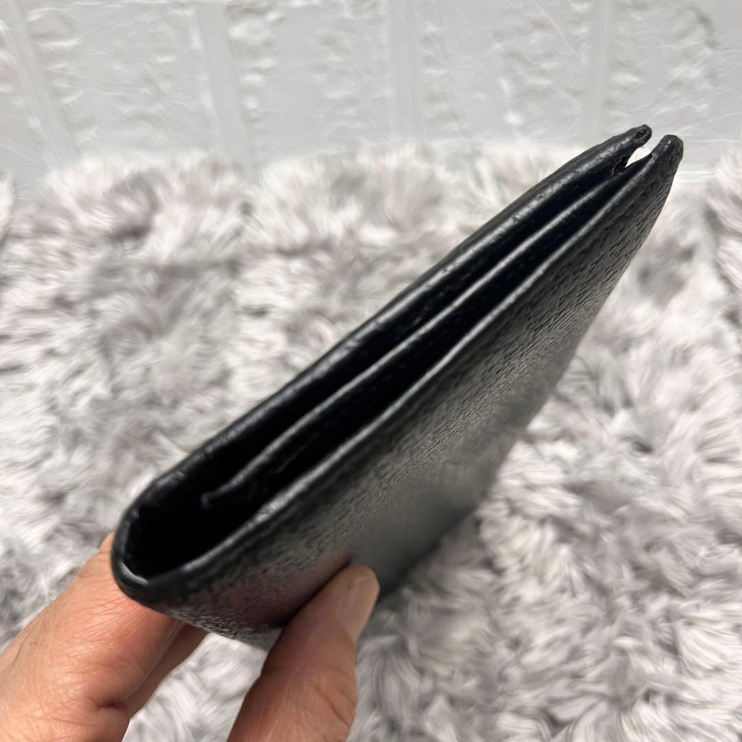 GUCCI 長財布　ロゴフラップ　シルバー金具　本革　メンズ　ブラック