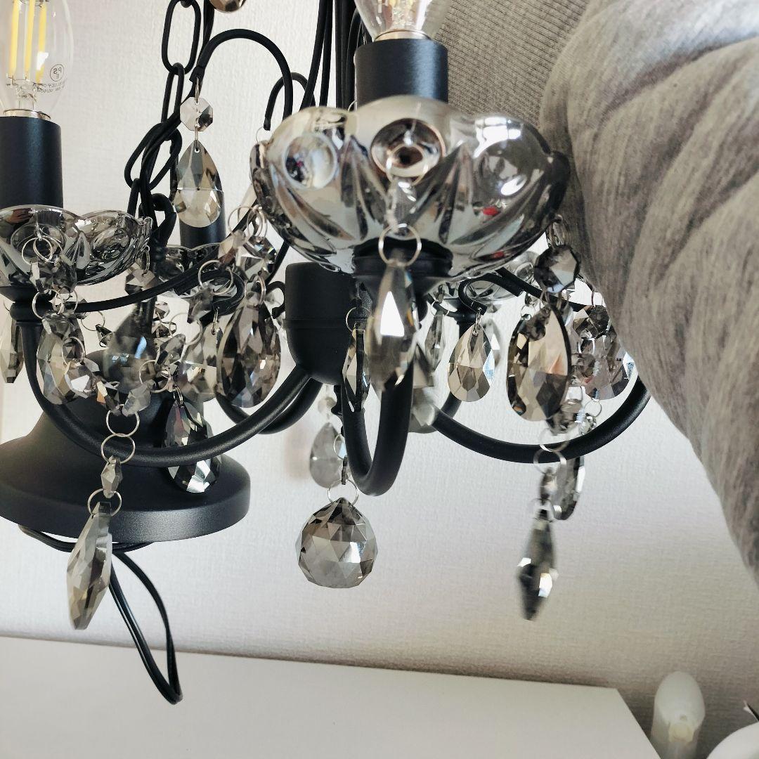 黒とクリスタルのシャンデリア 5灯式　ブラックシャンデリア　　アンティーク