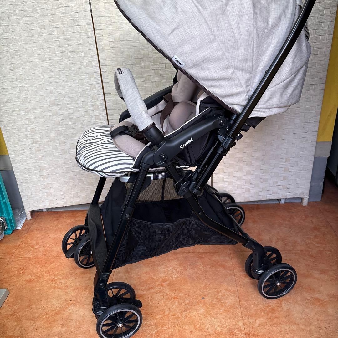 Combi スゴカルα4キャス compact エッグショックHT