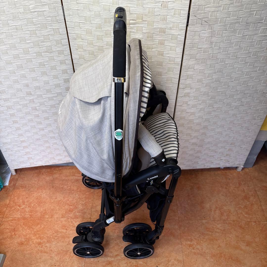 Combi スゴカルα4キャス compact エッグショックHT