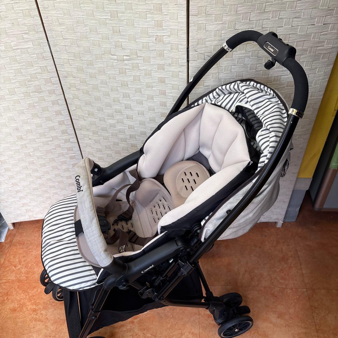 Combi スゴカルα4キャス compact エッグショックHT