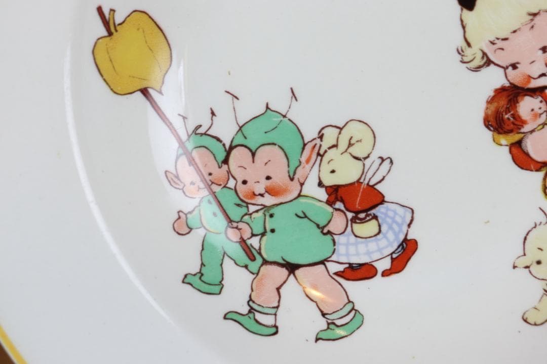 シェリー　マーベル・ルーシー・アトウェル　スーププレート 黄　アンティーク　レア