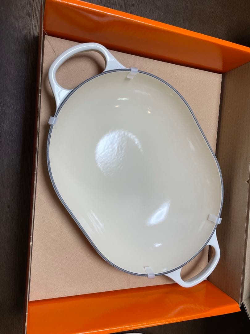 新品レア　ルクルーゼ　オブロング・マルミット 31cm メレンゲ