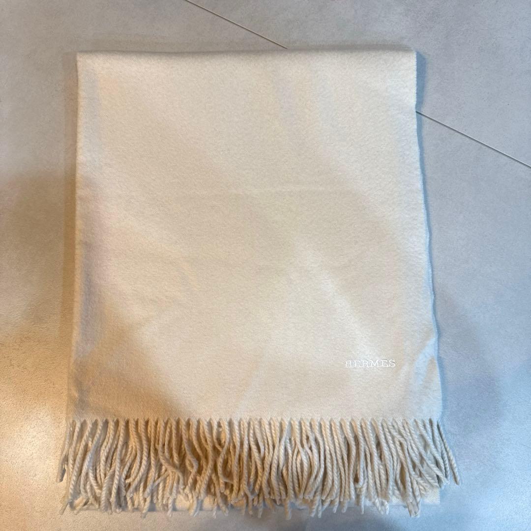 HERMES エルメス　カシミヤ　大判マフラー　ショール　白　ホワイト