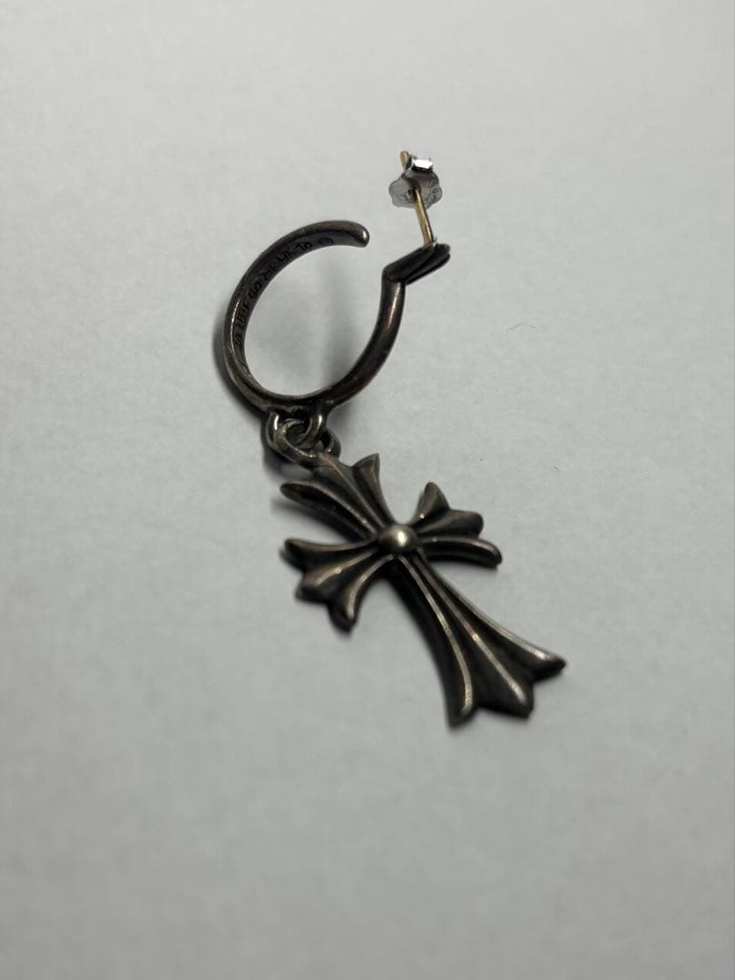 キャッチを無くしていていますのでこの値段で出させて頂きました