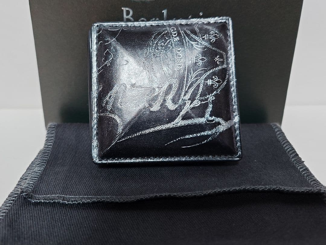 Berluti ベルルッティ　KHAYAプラチナパティーヌ