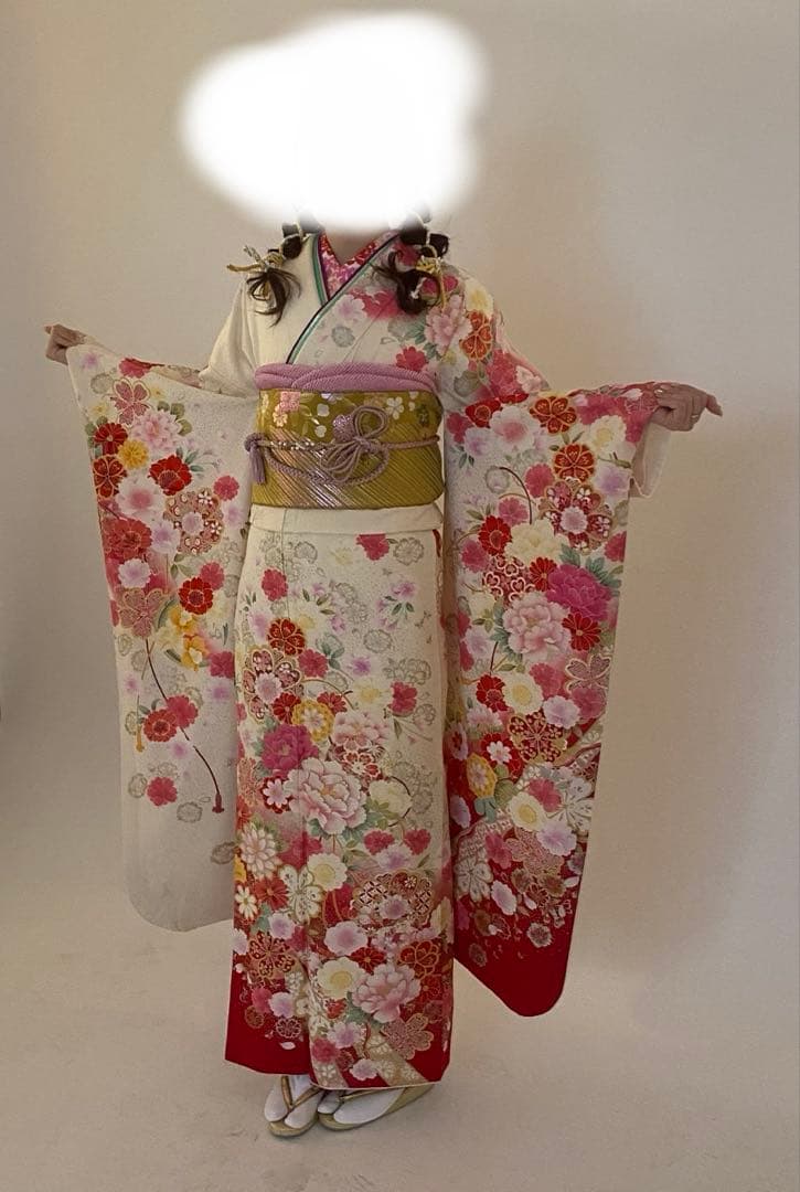 振袖セット 古典柄 花尽くし 赤ぼかし 成人式 前撮り　正絹