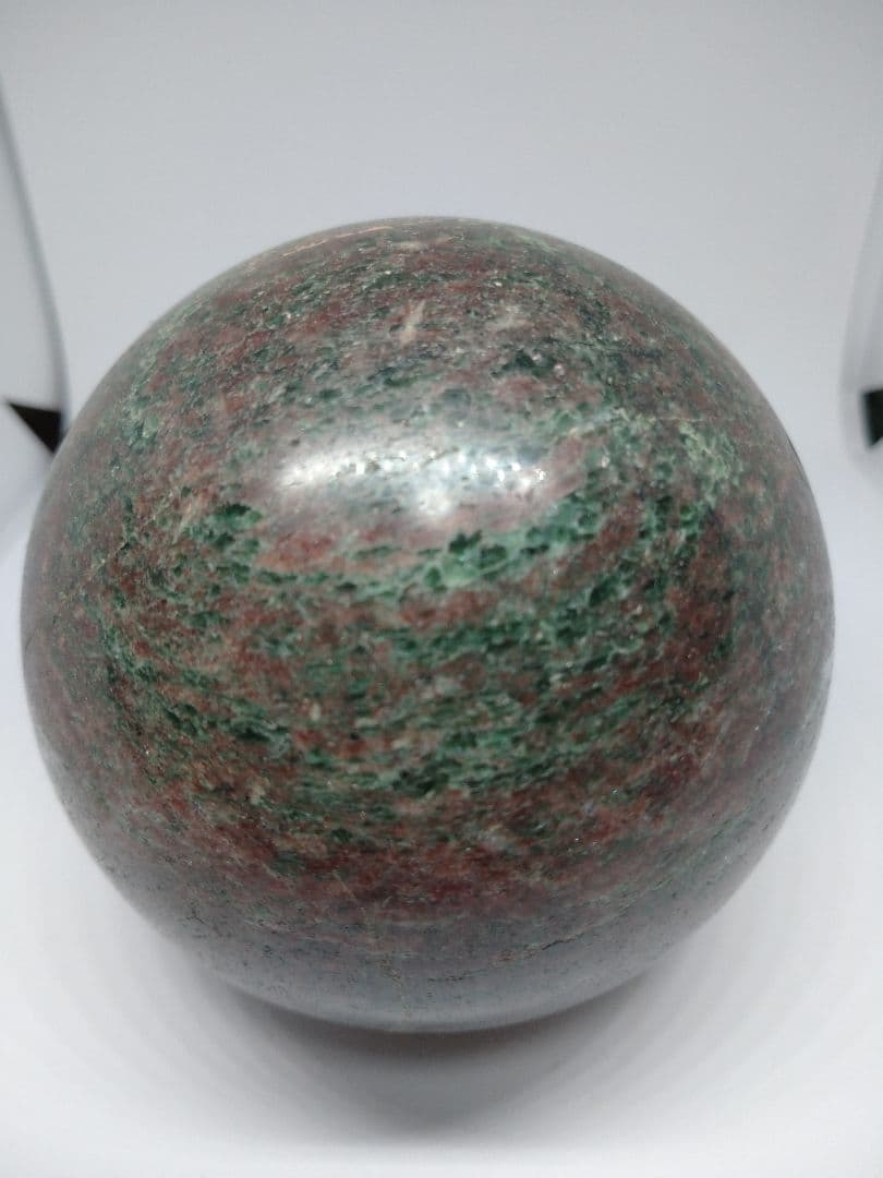 ■天然石■エクロジャイト■丸玉■スフィア■台座付き