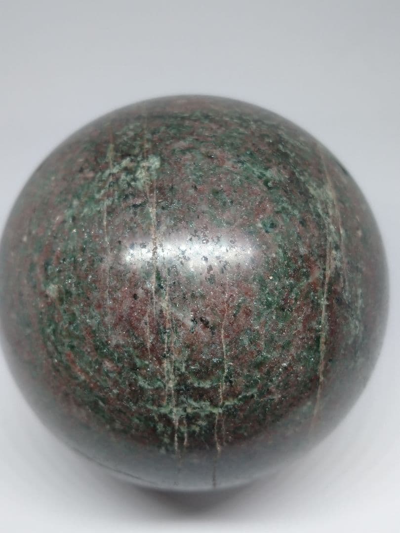 ■天然石■エクロジャイト■丸玉■スフィア■台座付き