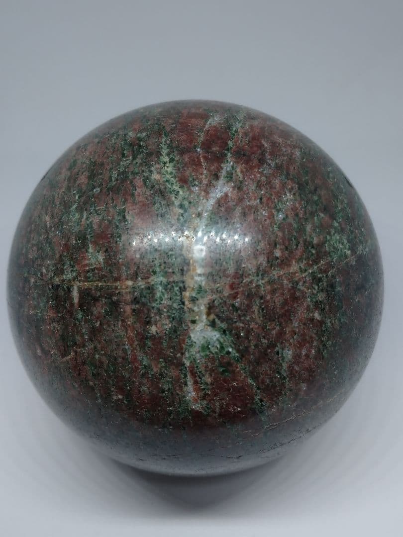 ■天然石■エクロジャイト■丸玉■スフィア■台座付き