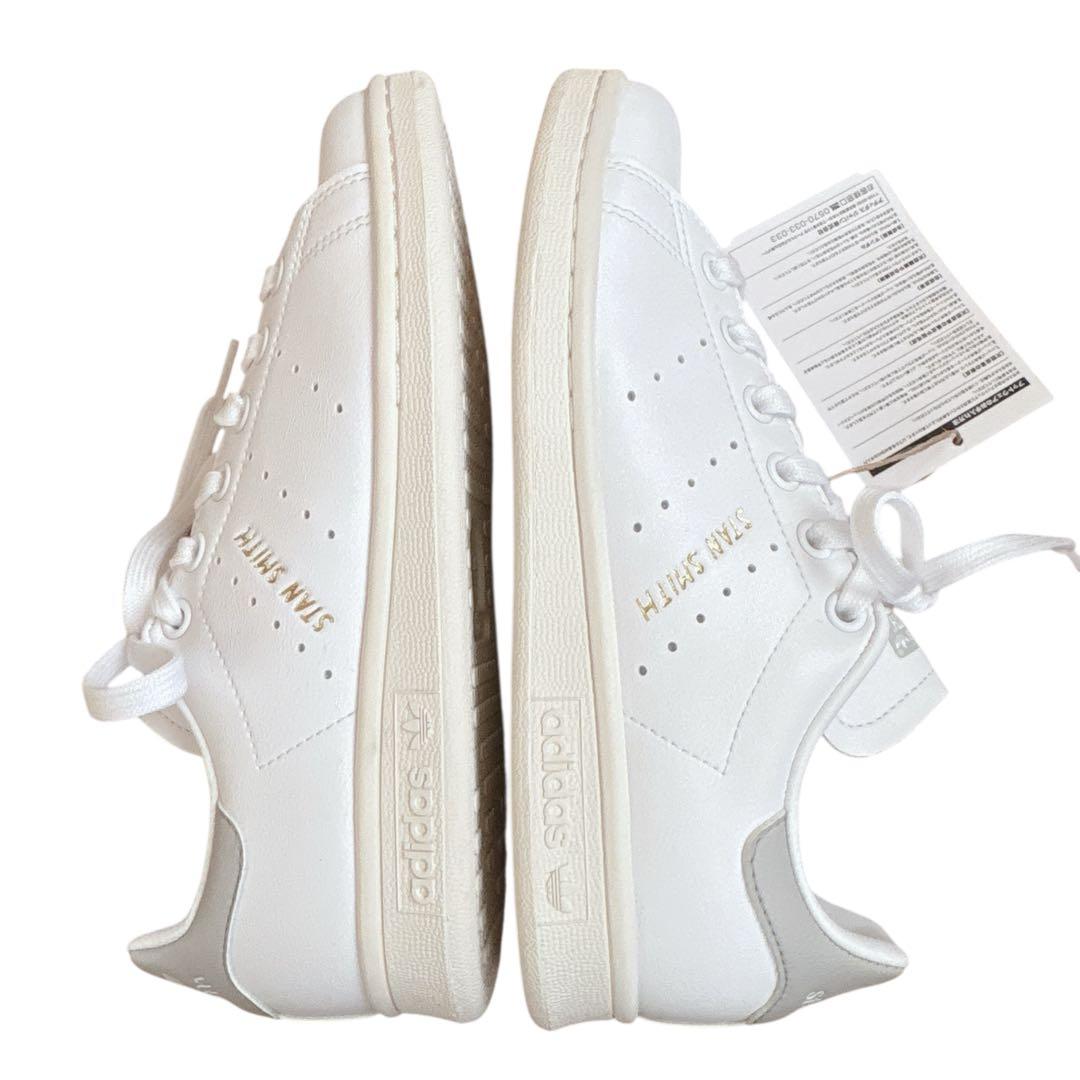 未使用品✨ アディダス スタンスミス （22.5） ホワイト グレー スニーカー