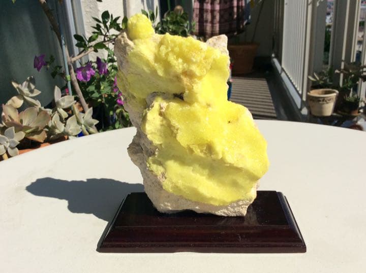 サルファー 硫黄 原石 綺麗な黄色