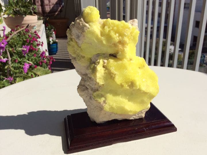 サルファー 硫黄 原石 綺麗な黄色