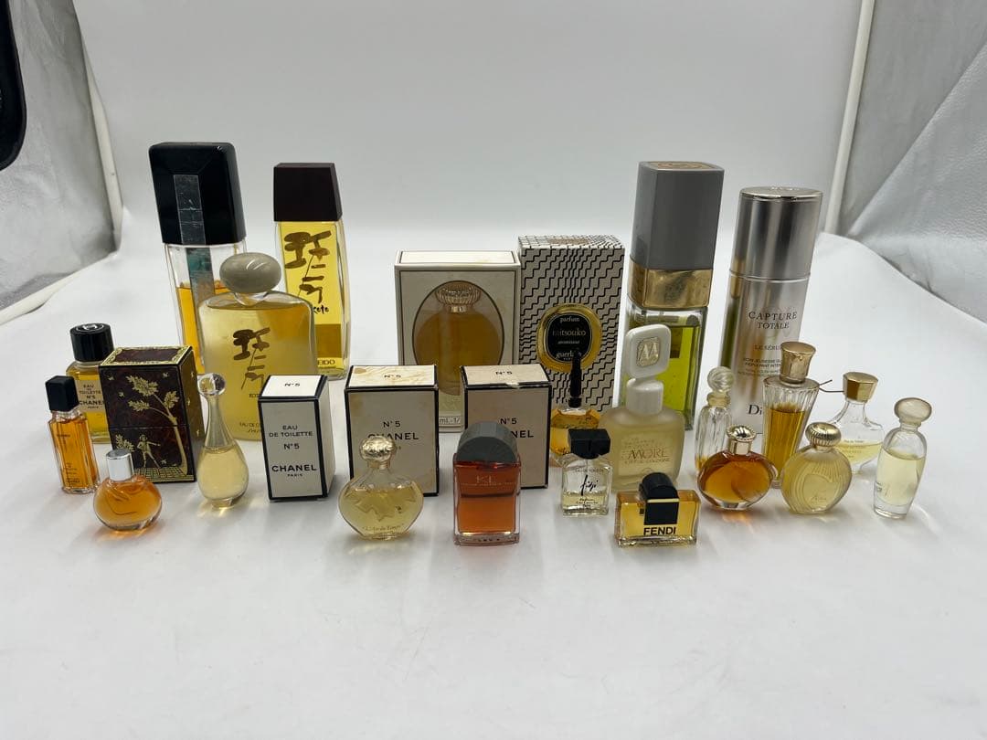 香水　オーデコロン　まとめ売り　不揃い　使用済み　CHANEL Dior 資生堂
