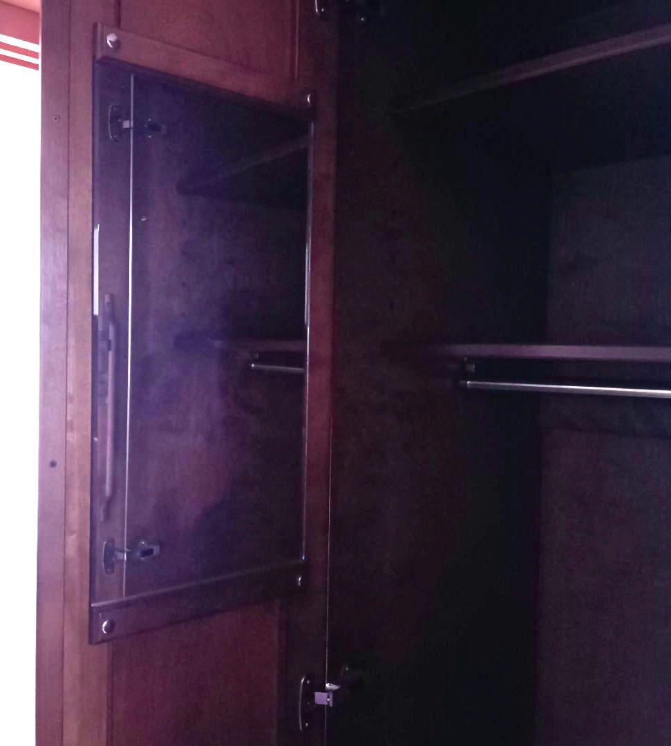 洋服タンス　ワードローブ