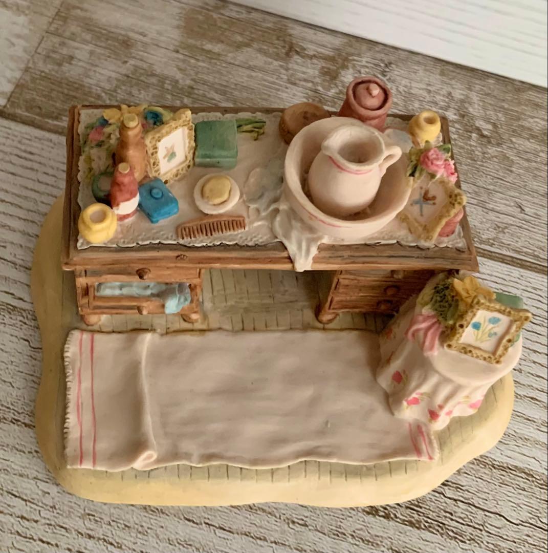 化粧台 ブランブリーヘッジ フィギュリン ボーダーファインアーツ