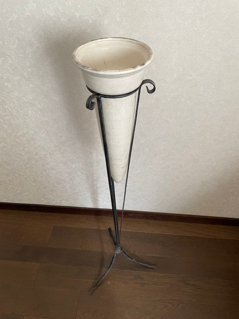 プランタースタンド