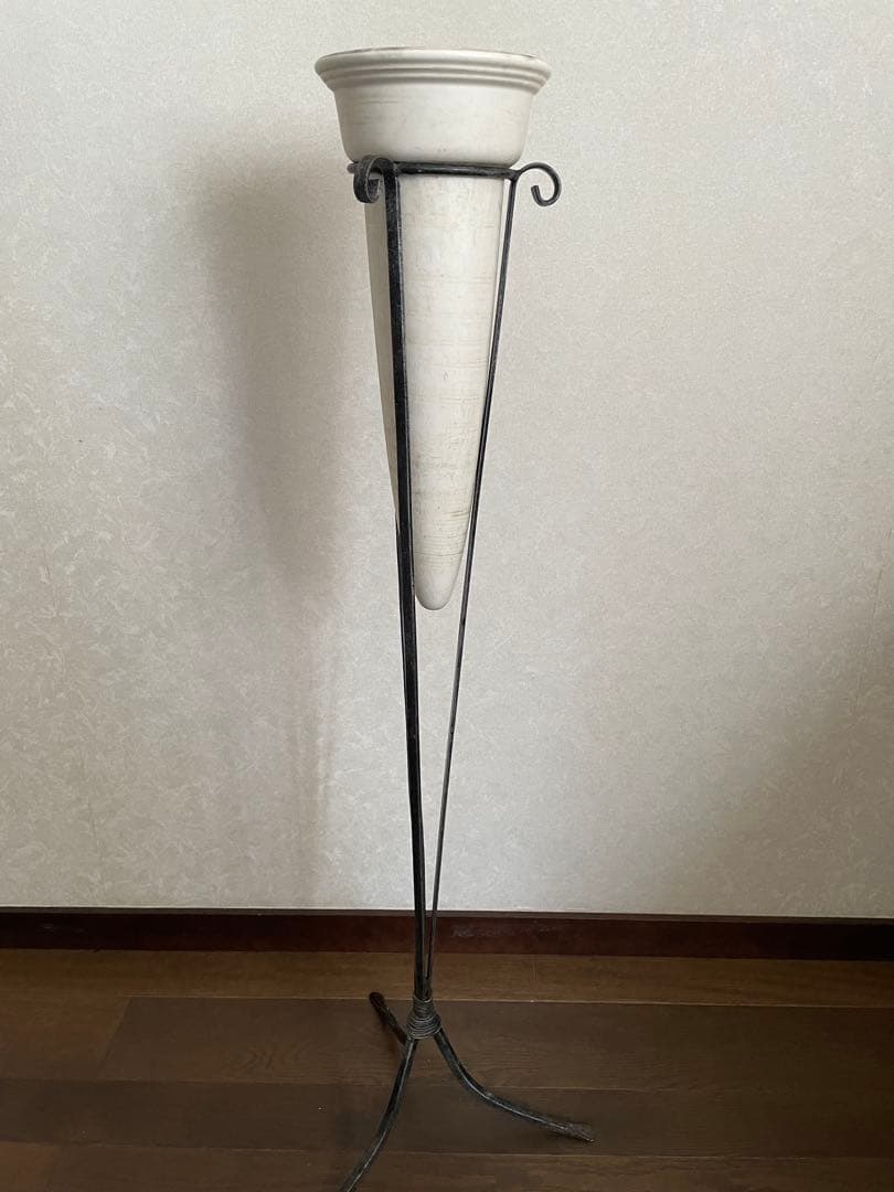 プランタースタンド