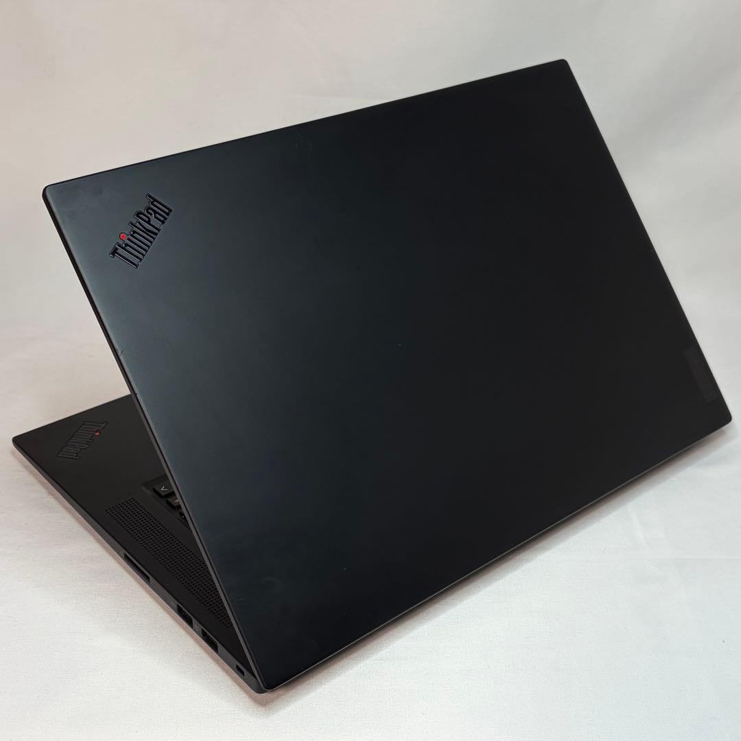 準美品 ThinkPad P1 第12世代 i7 32GB 1TB NVIDIA