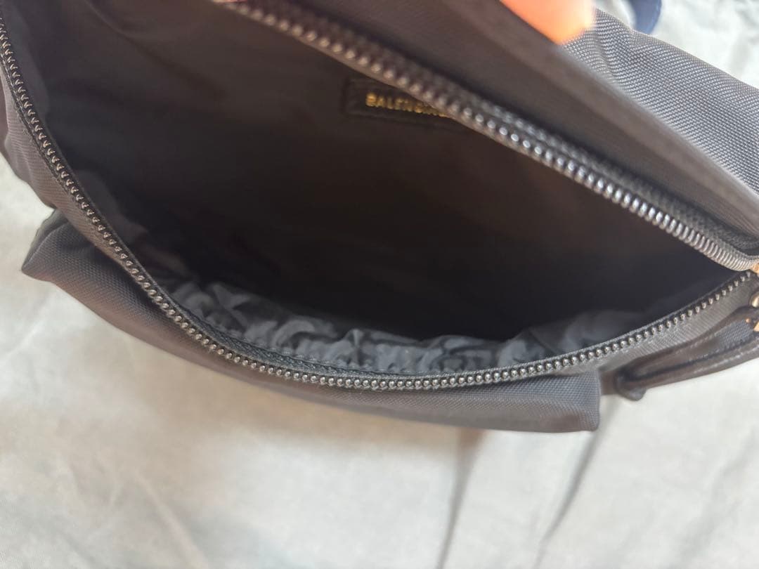バレンシアガ　BALENCIAGA ウエスト　ボディ　バッグ